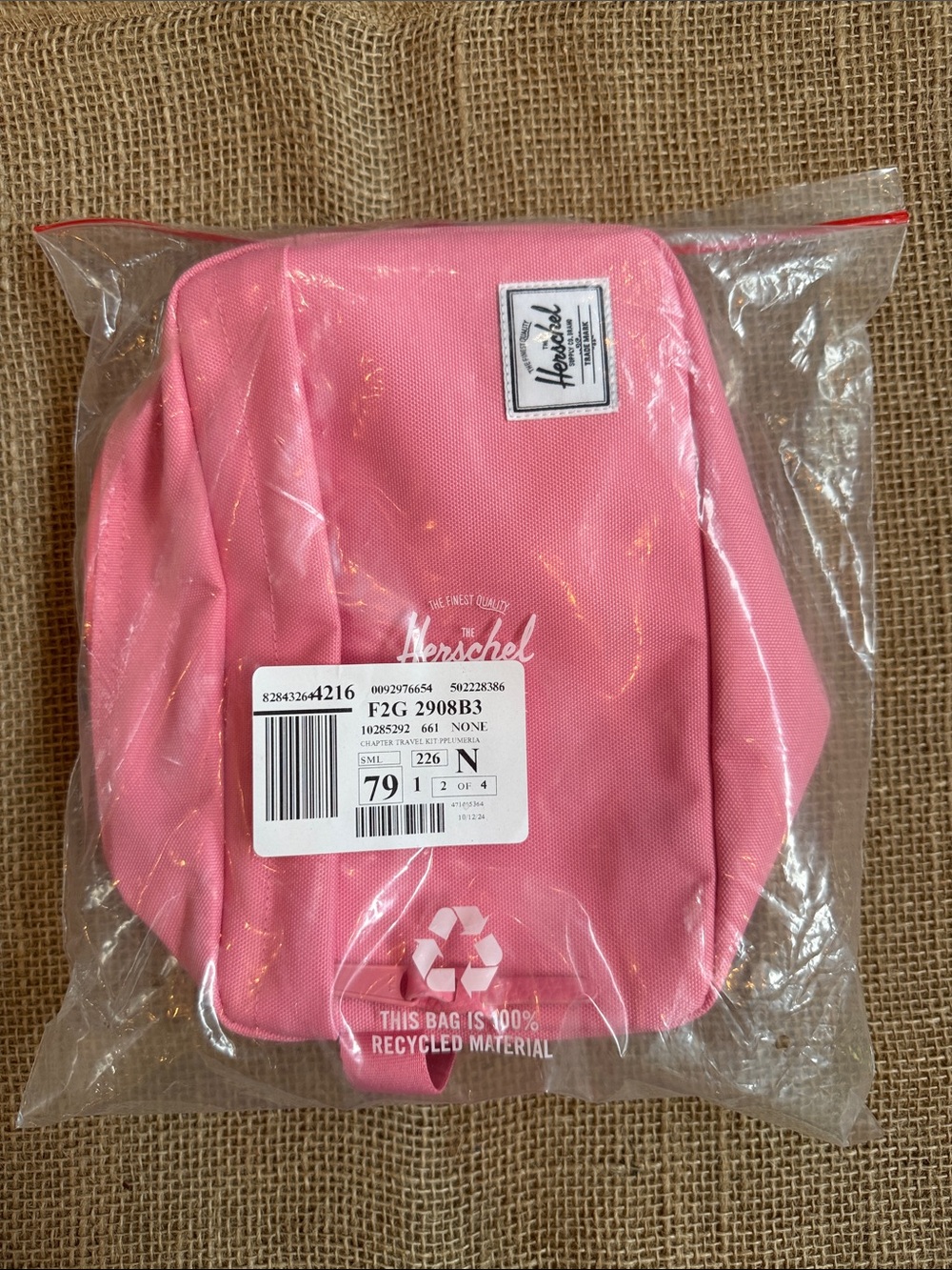 Limited Edition Herschel Supply Company Pink Cosmetic Pouch brand new with tags - Picture 6 of 11